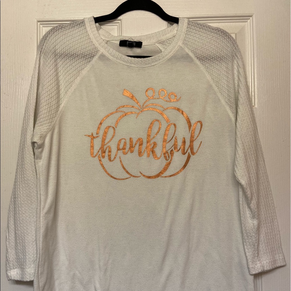 Womens size medium white Thankful shirt